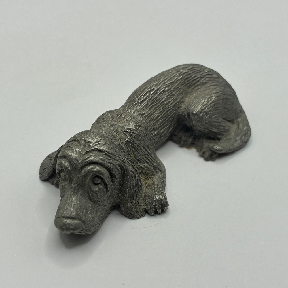 Vintage 1978 Spoontiques Pewter Dog Figurine Miniature P79 Resting Hound 2.25"